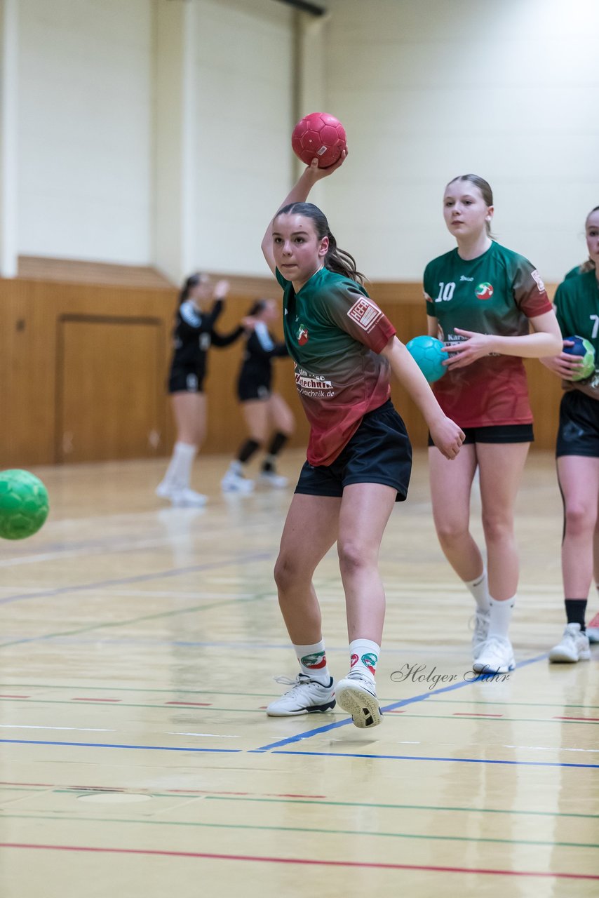 Bild 81 - wCJ TSV Ellerau - HSG Kremperheide/Muensterdorf : Ergebnis: 22:20